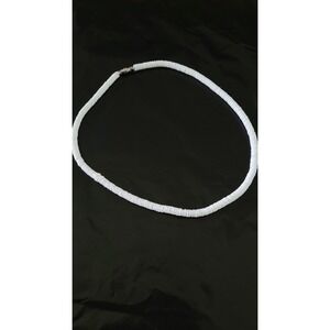 White Shell Heishi Disc Bead Necklace Magnetic Clasp Coastal Boho 18in 23g